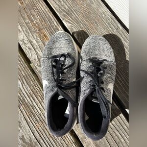 Nike Lunarepic Low Flyknit Oreo Running Shoes. Size 6.5